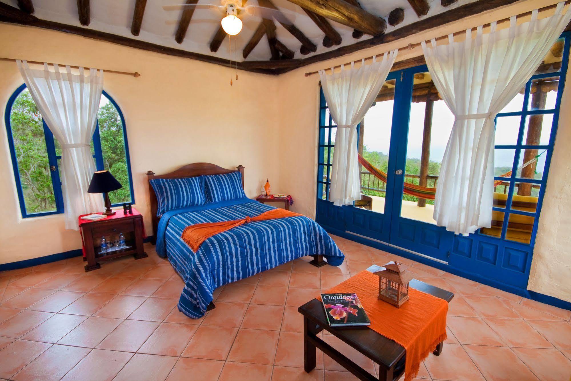Mantaraya Lodge Puerto López المظهر الخارجي الصورة