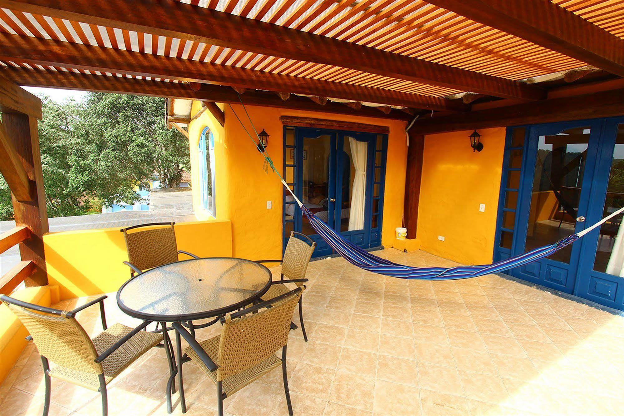 Mantaraya Lodge Puerto López المظهر الخارجي الصورة
